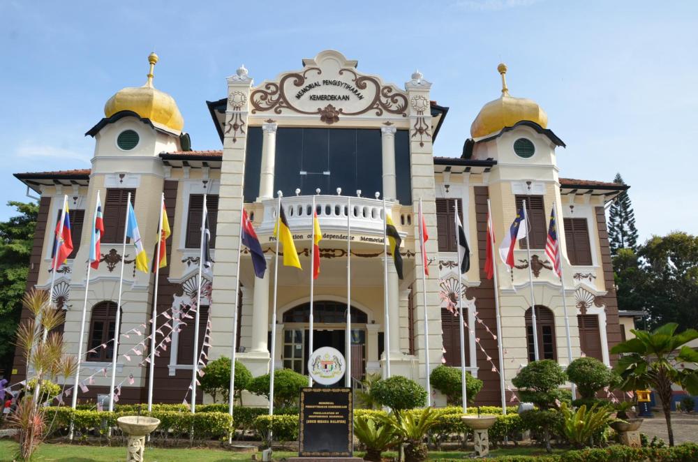 Independence monument